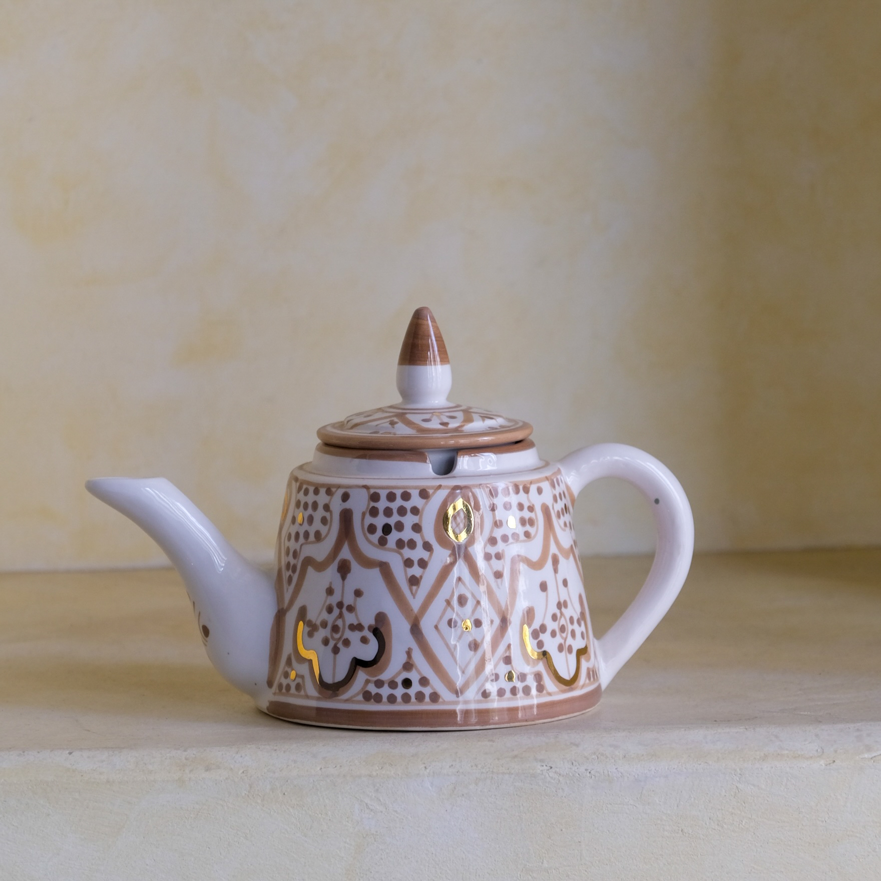 Chabi Chic - Zwak Tea Pot